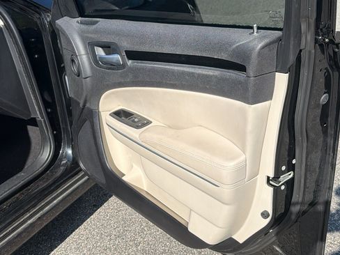 Used 2023 Chrysler 300 Touring w/ Sport Appearance Package RWD image 16