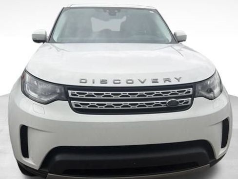 Used 2018 Land Rover Discovery HSE AWD/4WD image 3
