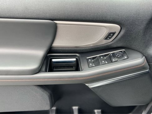 Certified 2025 Ford Expedition Max Active image 30