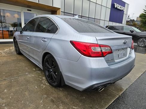 Used 2018 Subaru Legacy 3.6R Limited AWD/4WD image 7