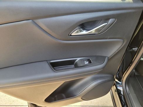 New 2026 Chevrolet Blazer LT image 9