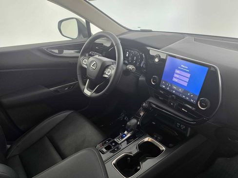 Certified 2025 Lexus NX 250 FWD w/ Premium Package image 11