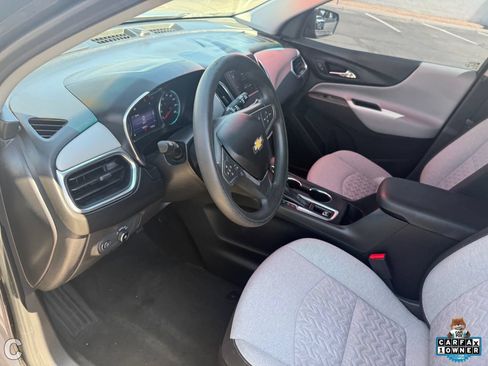 Used 2022 Chevrolet Equinox LS w/ LS Convenience Package FWD image 19