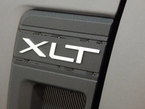 New 2025 Ford Maverick XLT w/ XLT Luxury Package image 8