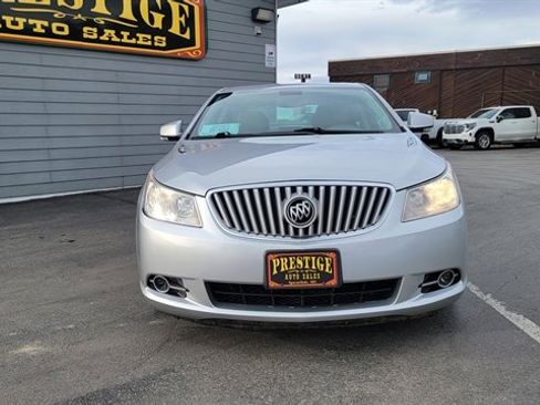 Used 2010 Buick LaCrosse CXL w/ Luxury Package image 3