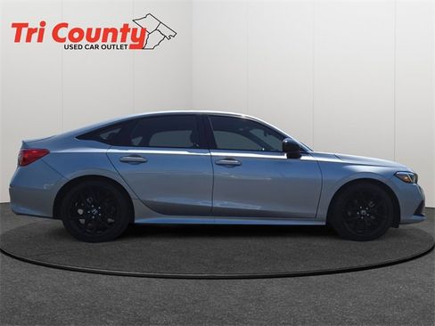 Used 2024 Honda Civic Sport image 9