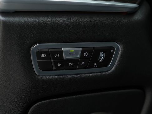 Used 2019 BMW X7 xDrive50i w/ Luxury Seating Package image 34