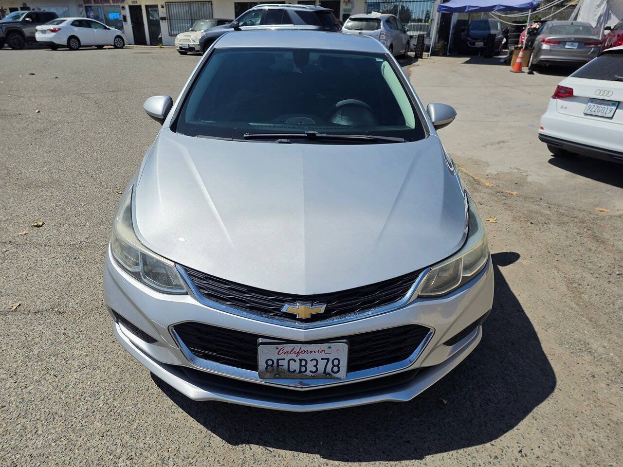 Used 2018 Chevrolet Cruze LS FWD image 4