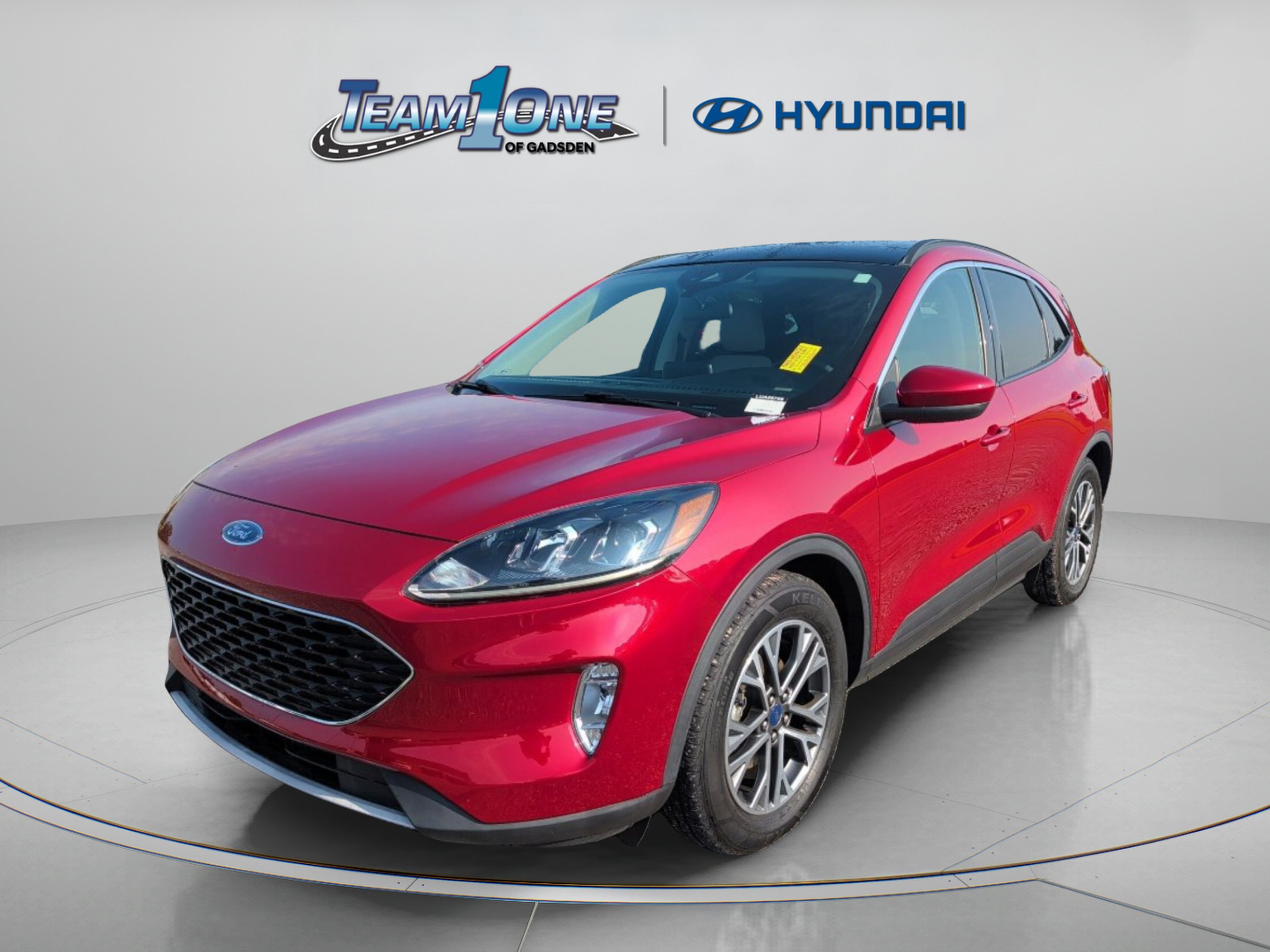 Used 2020 Ford Escape SEL FWD image 4