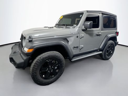 Used 2022 Jeep Wrangler Sport AWD/4WD image 9