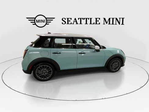 New 2026 MINI Cooper S image 12