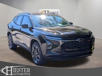New 2026 Chevrolet Trax RS w/ Sunroof Package FWD video 1