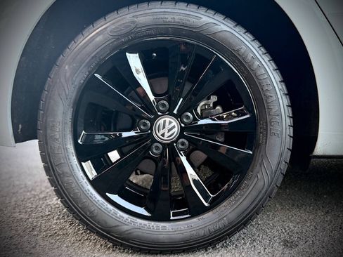 Used 2018 Volkswagen Golf SE FWD image 17