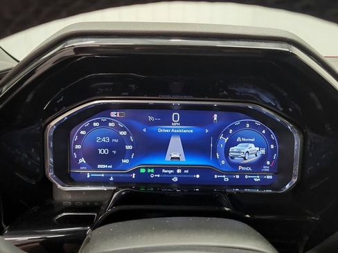 Used 2025 Chevrolet Silverado 1500 LT AWD/4WD image 19
