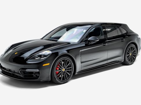 Used 2023 Porsche Panamera GTS AWD/4WD image 7