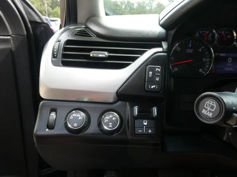 Used 2015 Chevrolet Suburban LT w/ Max Trailering Package image 16