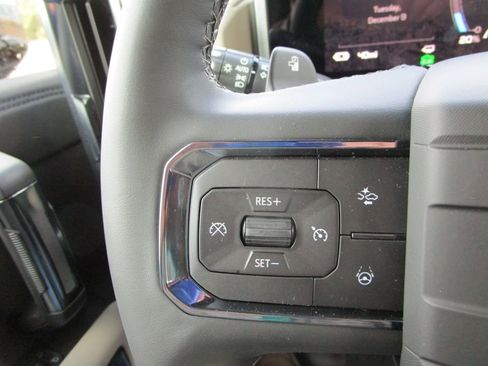 New 2026 GMC Hummer EV 2X image 38