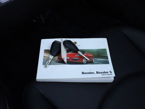 Used 2009 Porsche Boxster S RWD image 35