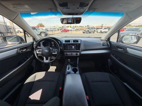 Used 2017 Subaru Outback 2.5i Premium AWD/4WD image 20