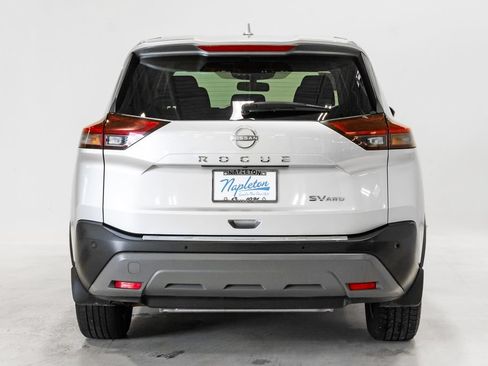 Used 2023 Nissan Rogue SV AWD/4WD image 26