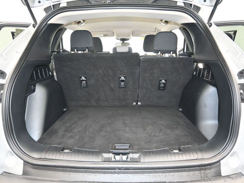 Used 2020 Ford Escape SE AWD/4WD image 9