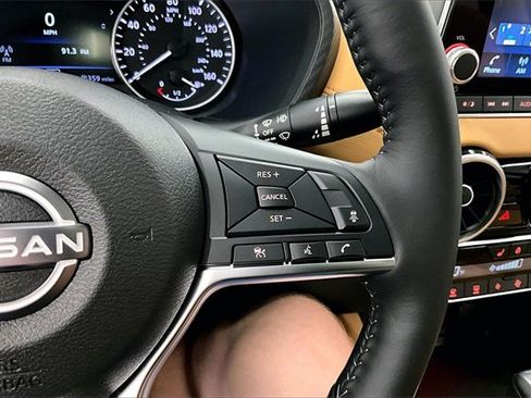 New 2025 Nissan Sentra SV w/ SV Premium Package image 22