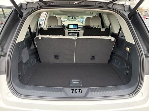 New 2026 Lincoln Aviator AWD image 7