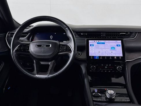 Used 2021 Jeep Grand Cherokee L Overland image 14