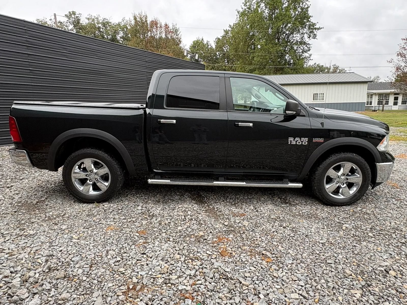 Used 2017 RAM 1500 Big Horn AWD/4WD image 4
