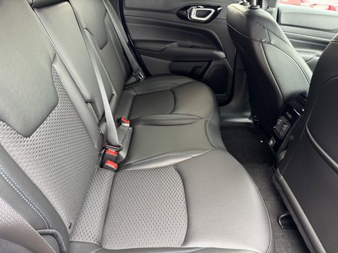 New 2026 Jeep Compass Latitude image 10