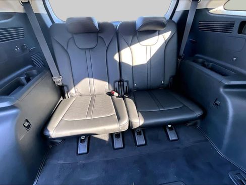 Used 2024 Kia Sorento SX AWD/4WD image 23