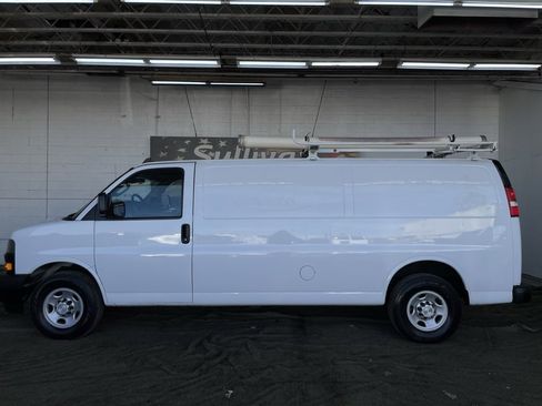 Used 2018 Chevrolet Express 2500 Extended w/ Communications Package image 2