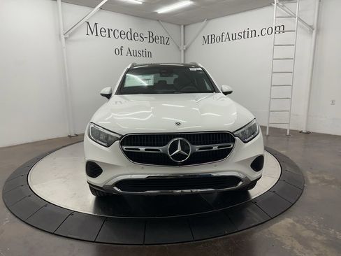 New 2026 Mercedes-Benz GLC 300 image 2