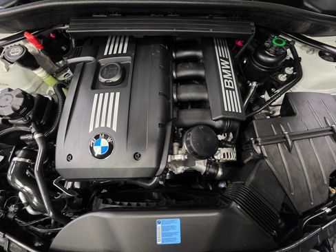 Used 2009 BMW 128i Coupe image 37