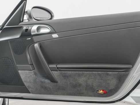 Used 2005 Porsche 911 Carrera RWD image 41
