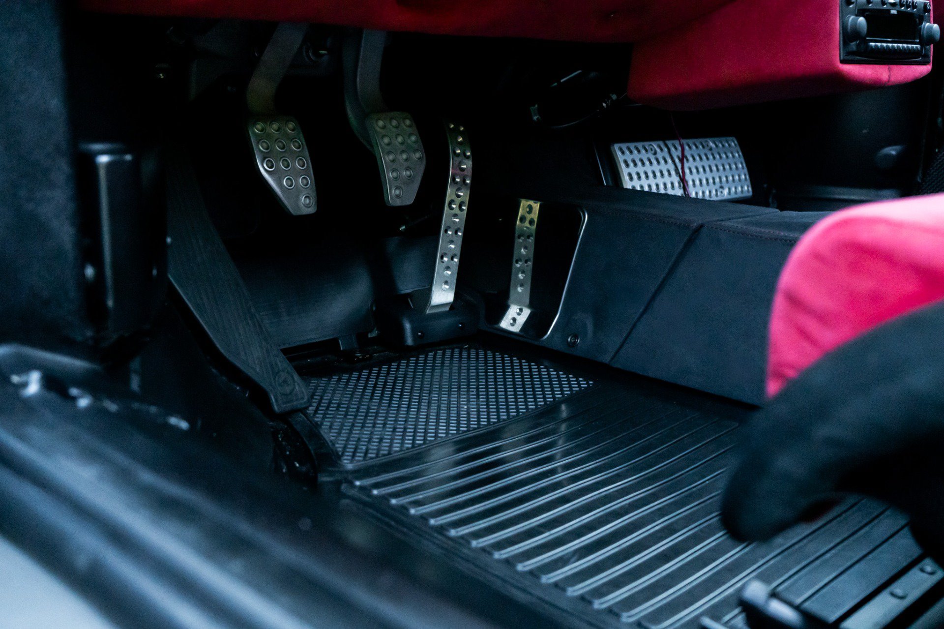 Used 2004 Ferrari 360 Challenge Stradale RWD image 42