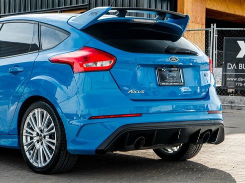 Used 2017 Ford Focus RS image 9