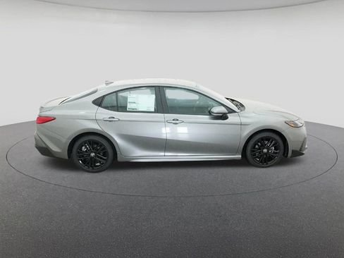 New 2026 Toyota Camry SE image 11