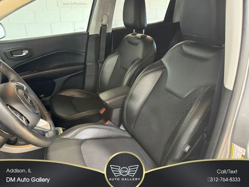 Used 2019 Jeep Compass Latitude w/ Cold Weather Group AWD/4WD image 15