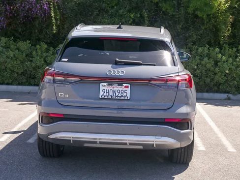 Used 2023 Audi Q4 e-tron Premium Plus w/ Premium Plus image 8