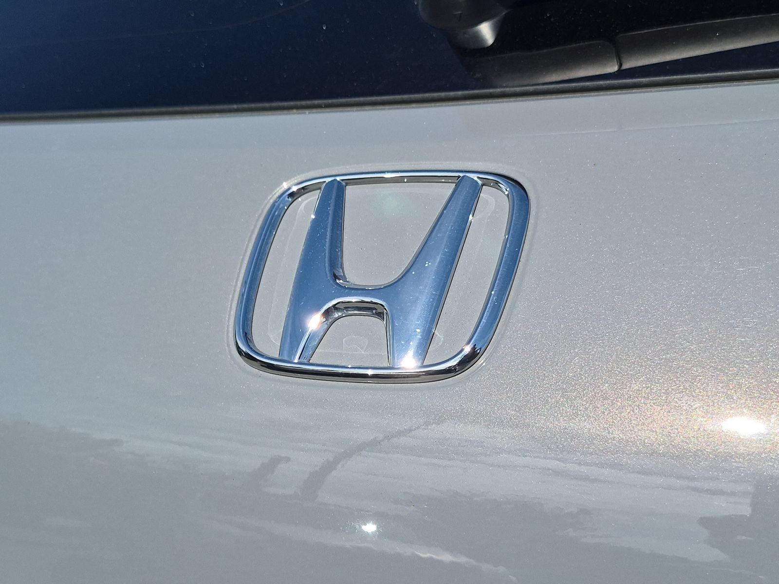 Certified 2025 Honda HR-V Sport image 32