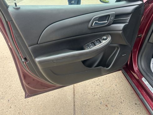 Used 2015 Chevrolet Malibu LTZ image 13