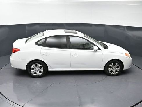 Used 2009 Hyundai Elantra GLS image 57