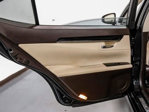 Used 2017 Lexus ES 350 w/ Accessory Package 2 FWD image 53