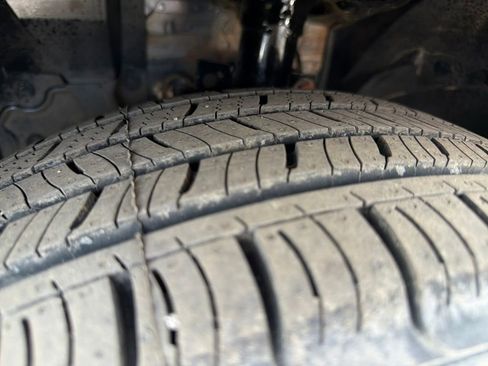 Used 2022 Nissan Rogue Sport S image 30