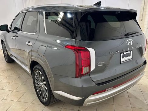 Used 2023 Hyundai Palisade Calligraphy AWD/4WD image 3