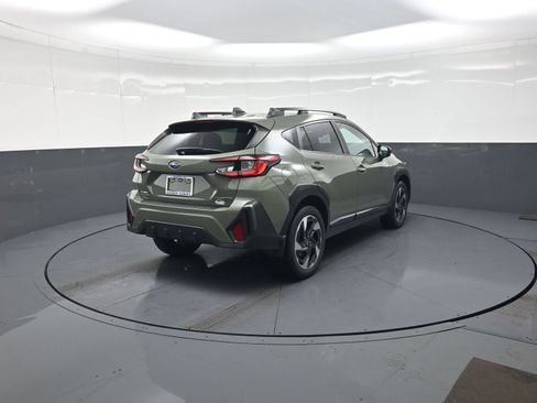 Used 2024 Subaru Crosstrek 2.5i Limited AWD/4WD image 3