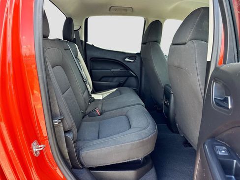 Used 2019 Chevrolet Colorado LT RWD image 24