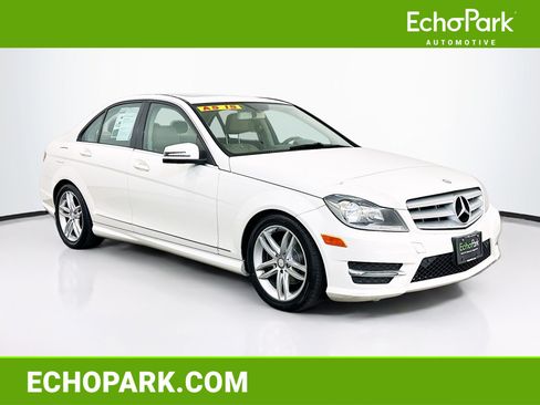 Used 2012 Mercedes-Benz C 300 4MATIC Sedan image 1