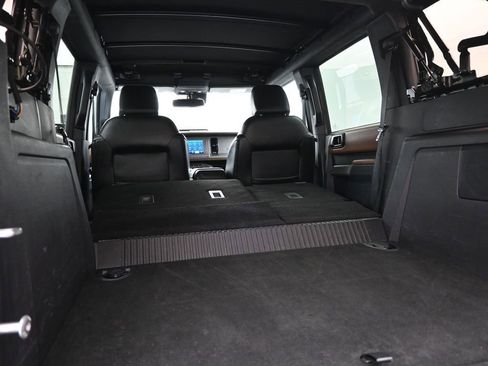 Used 2023 Ford Bronco Outer Banks image 23